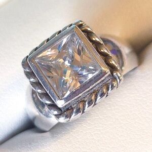 Silpada Sterling Silver White Topaz Ring Size 6